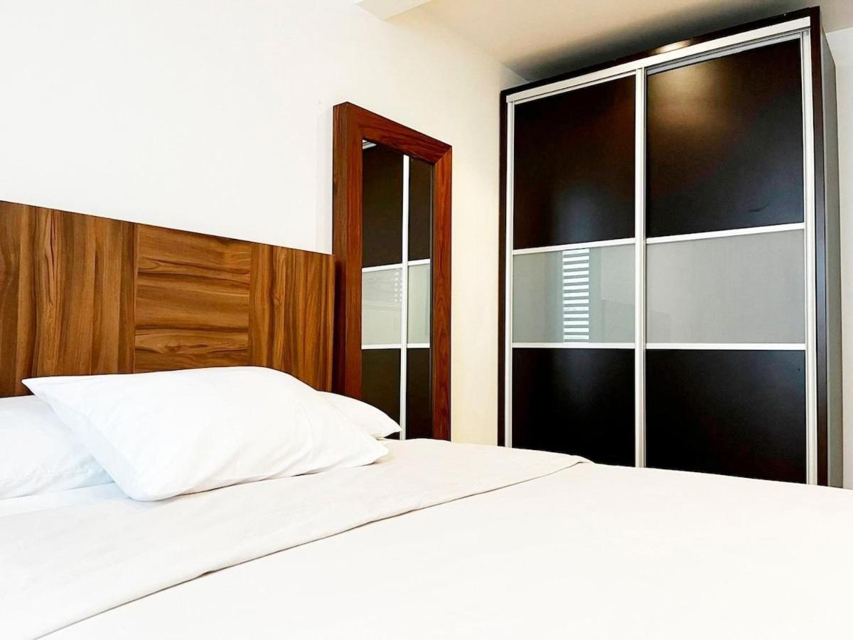 Condesa Amsterdam B Inviting 2br, 1ba With Modern Touches On Amsterdam Avenue Apartment Mexico City